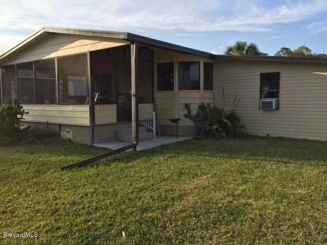 Photo of 4353 Twin Lakes Drive