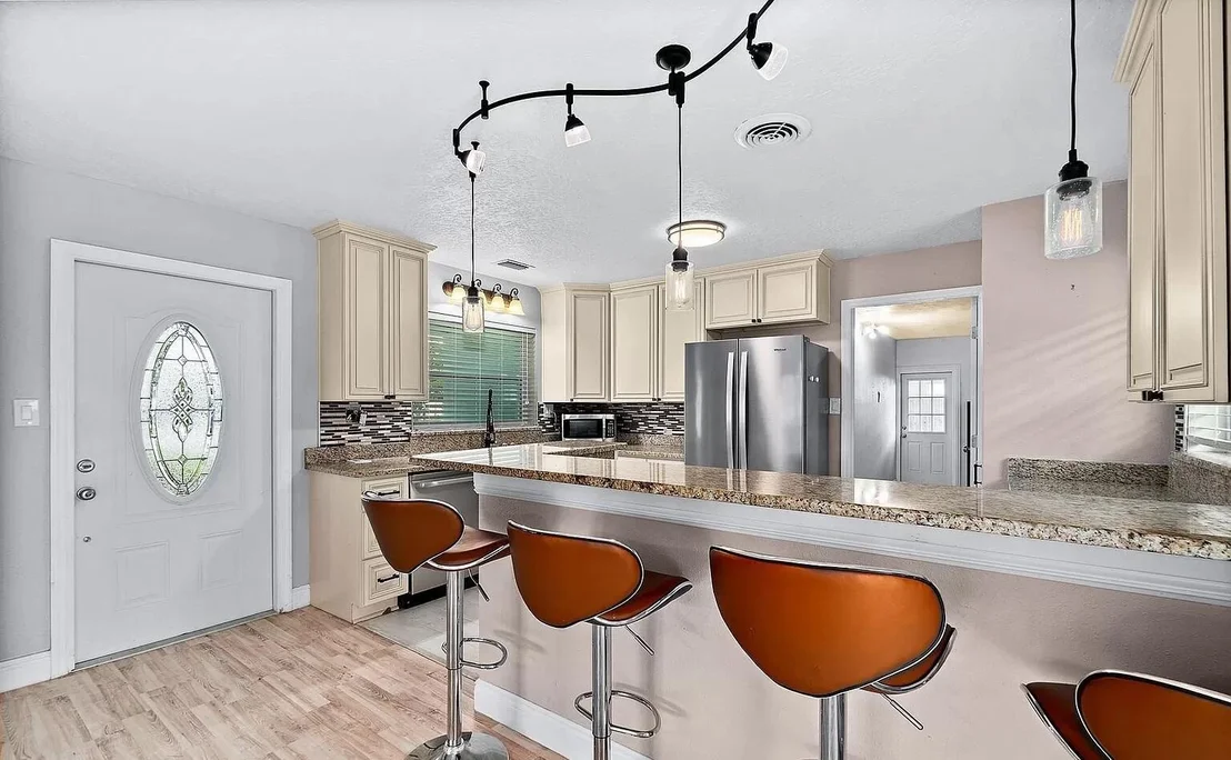 Photo of 179 Clairbourne