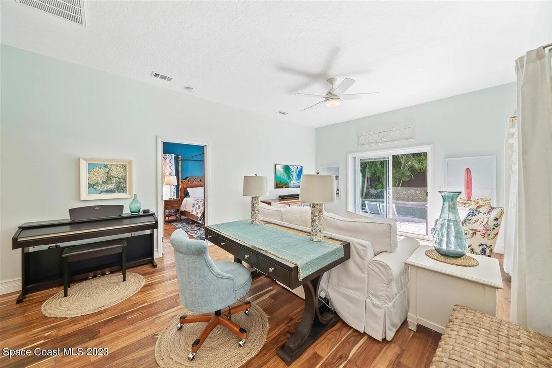 Photo of 523 Avenue A