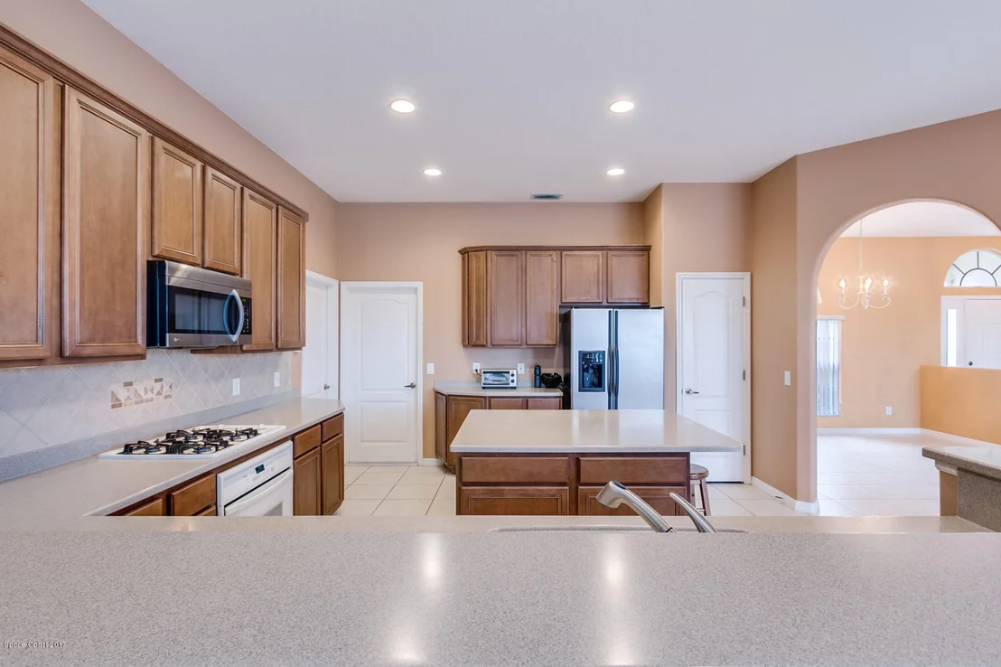 Photo of 3637 Peninsula Circle