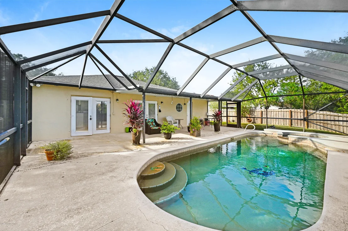 Photo of 255 Mcclain Drive