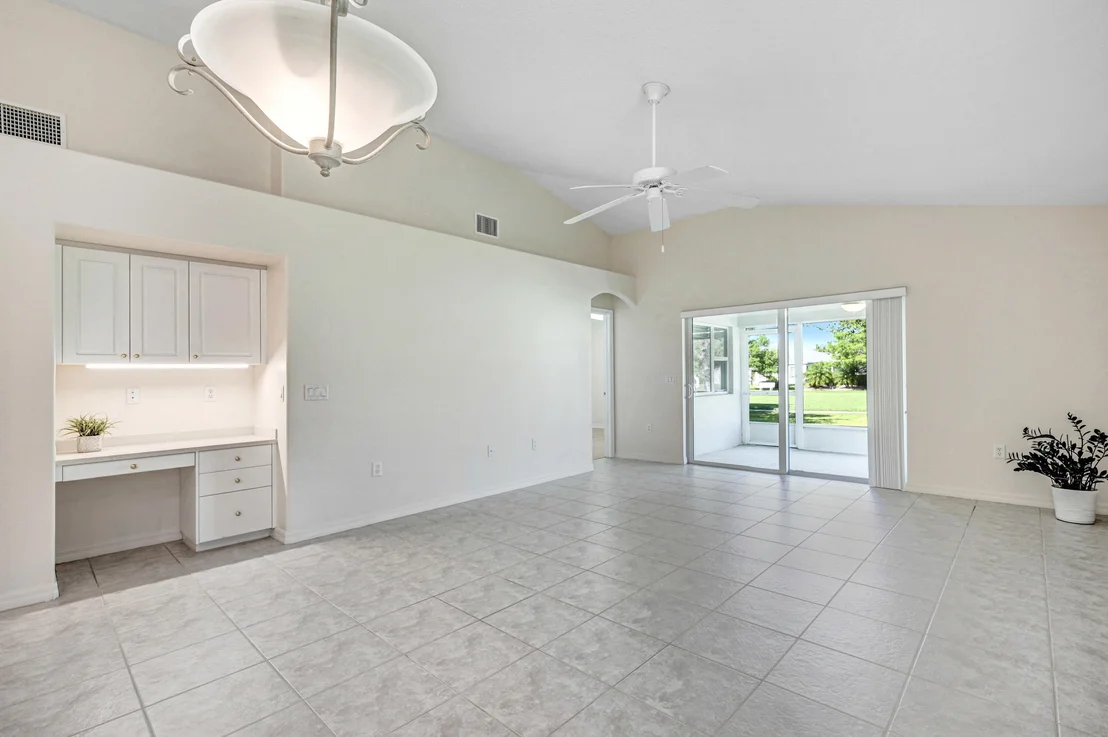 Photo of 6987 Owen Drive