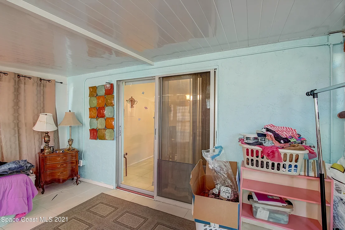 Photo of 960 Brunswick Court