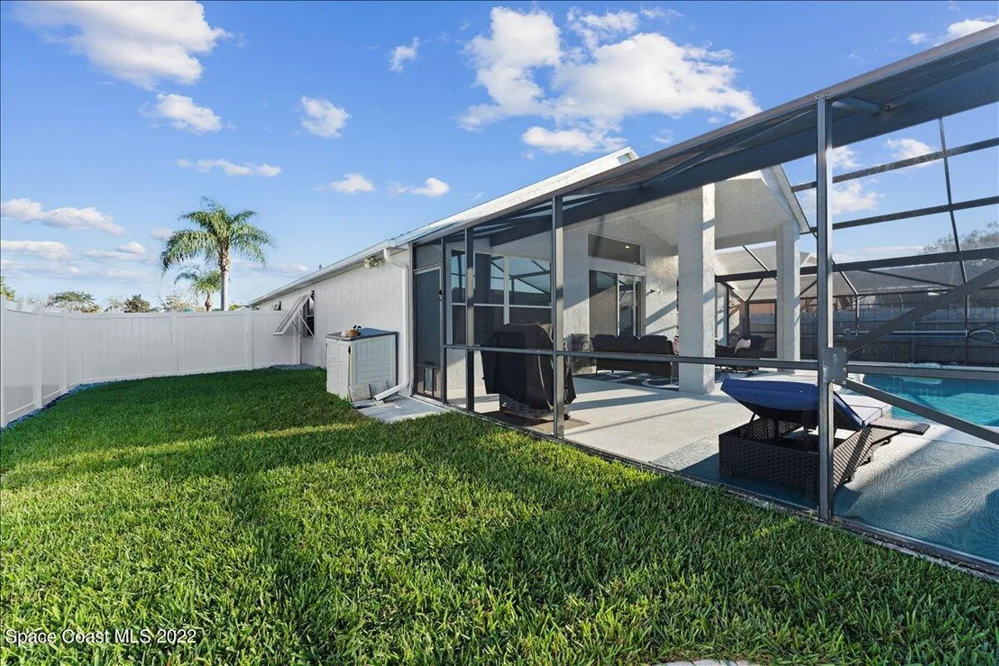 Photo of 890 Shaw Circle