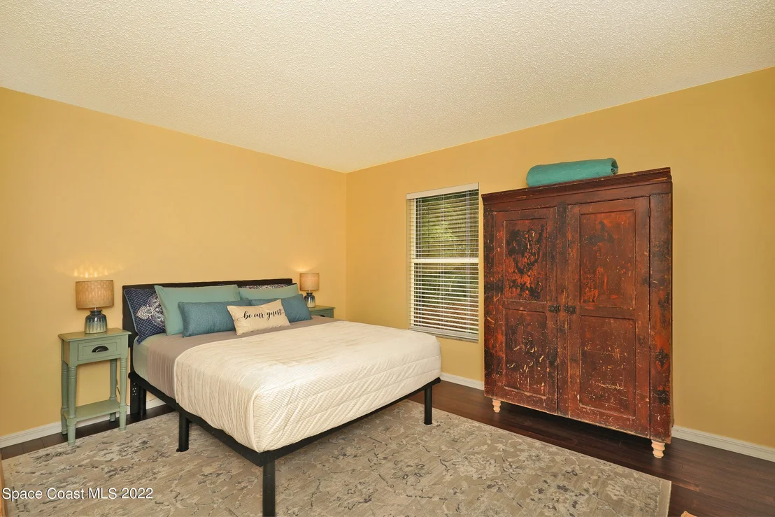 Photo of 6035 Adele Street
