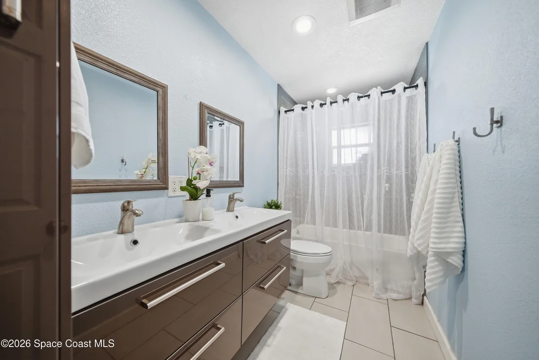 Photo of 6455 Orchid Avenue