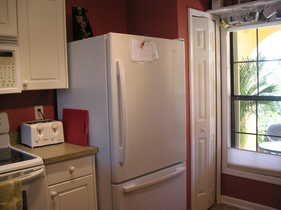 Photo of Unit 105 at 975 Luminary Circle