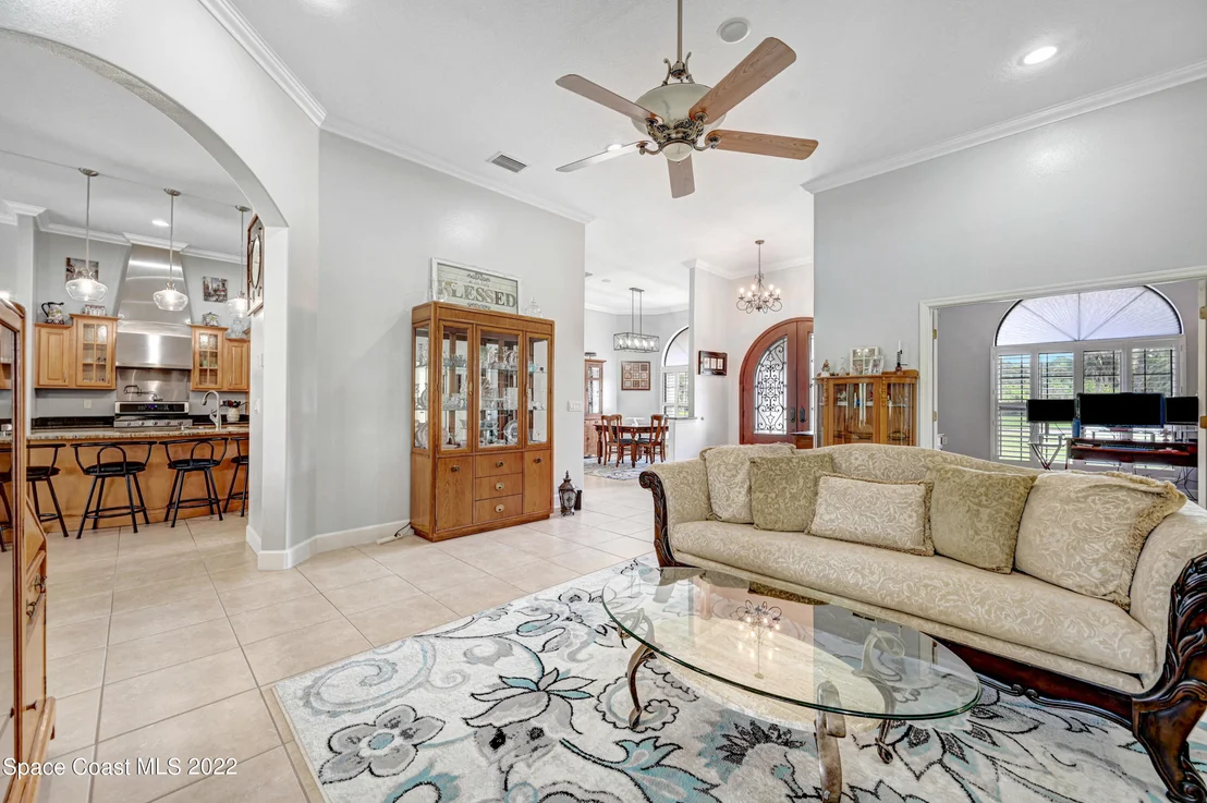 Photo of 903 Bluegrass Lane