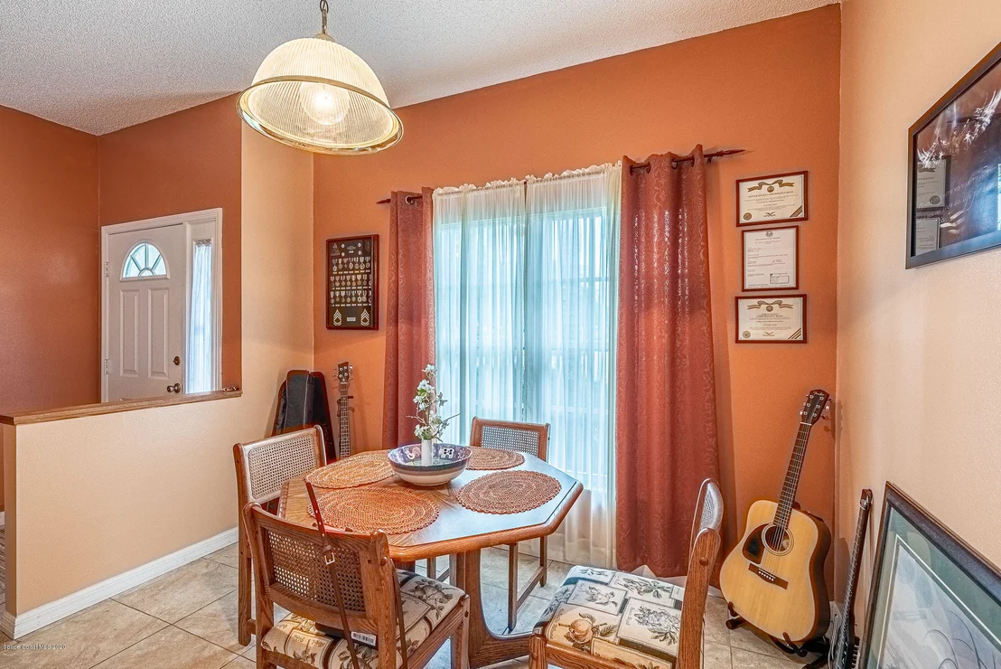 Photo of 1445 Colt Way