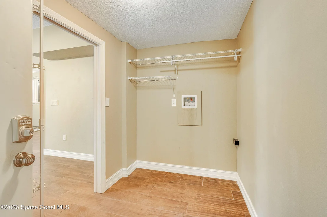 Photo of 2326 Holder Road