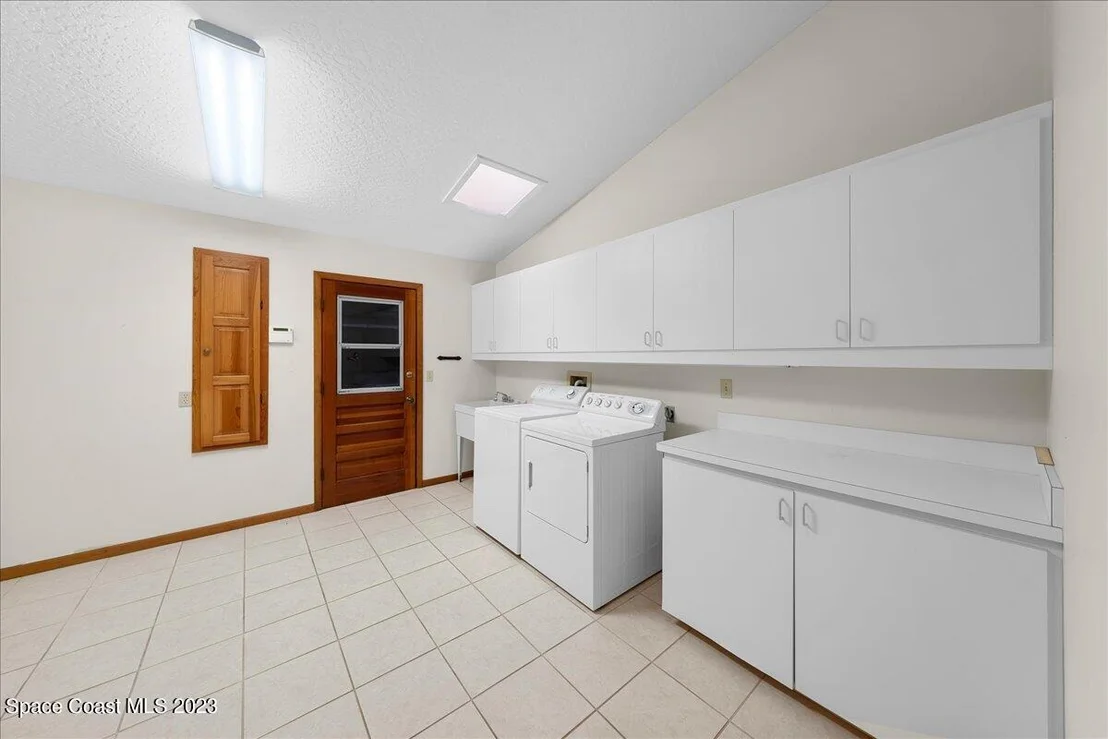 Photo of 1406 Gleneagles Way