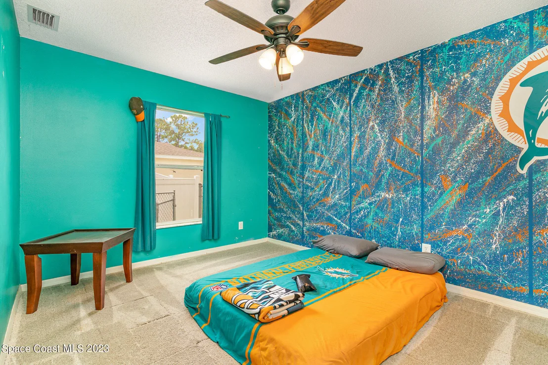 Photo of 3233 Trainfo Avenue