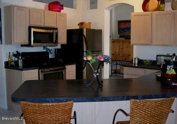 Photo of 949 Tamarind Circle