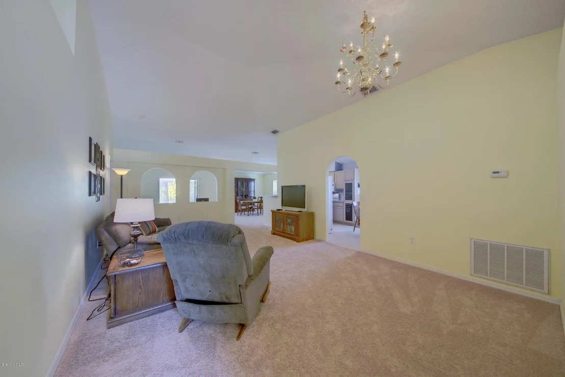 Photo of 8504 Ivanhoe Drive