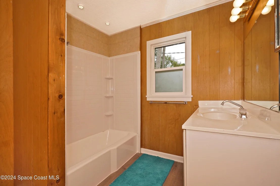 Photo of 2526 Cocoanut Drive