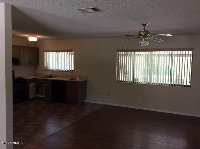 Photo of 1230 SE Packer Road