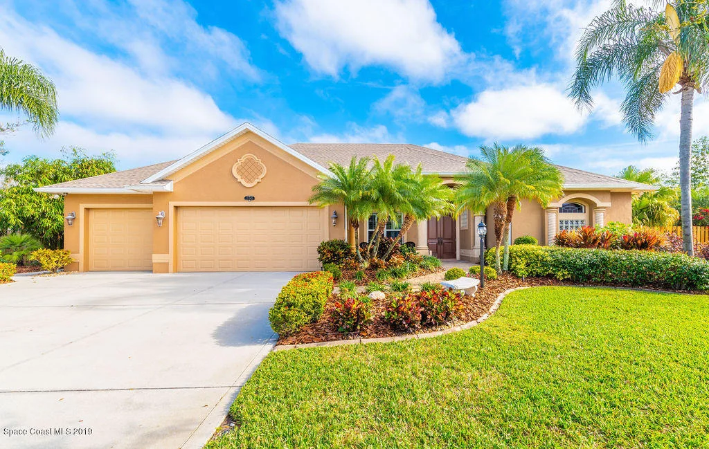 Photo of 2263 Woodfield Circle