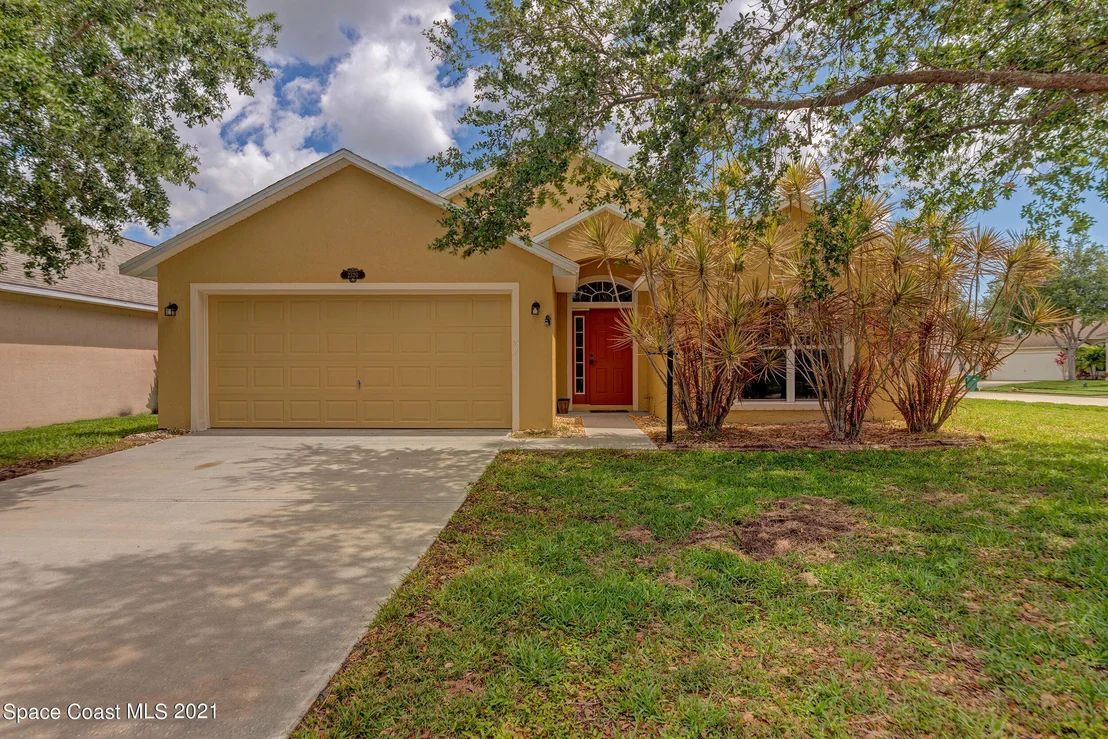 Photo of 2320 Stratford Pointe Drive