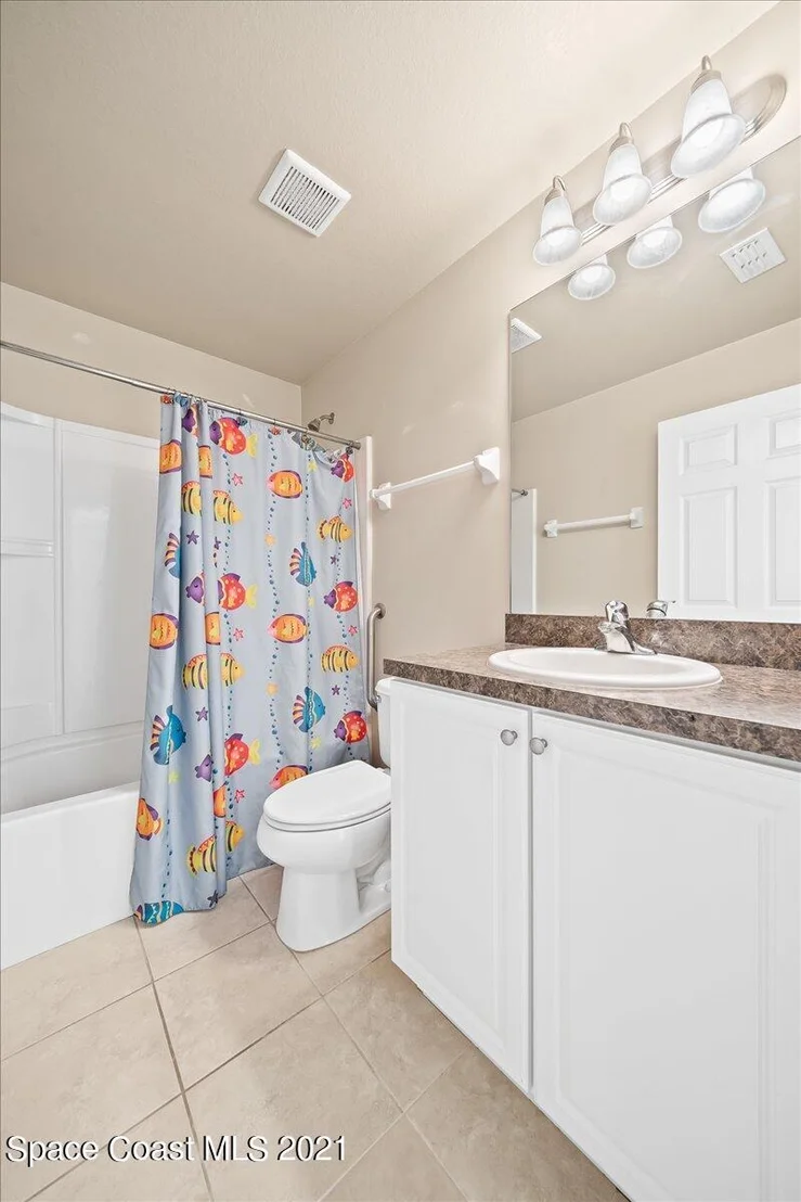 Photo of 325 Dryden Circle