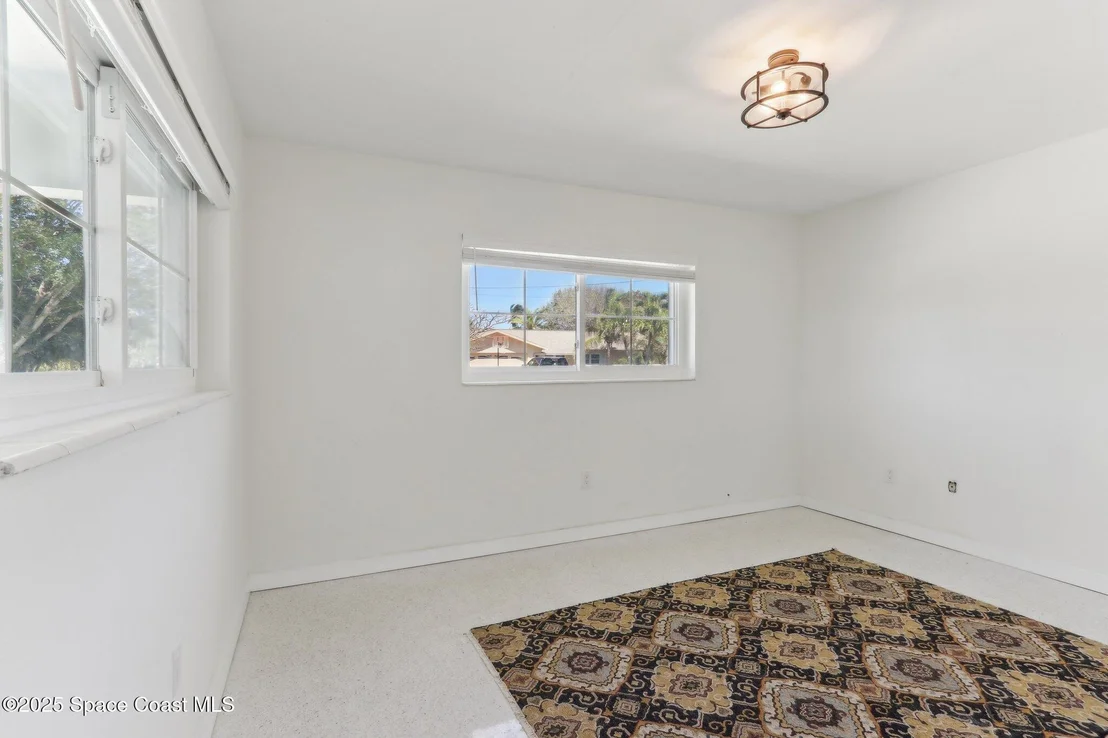 Photo of 231 5th Avenue