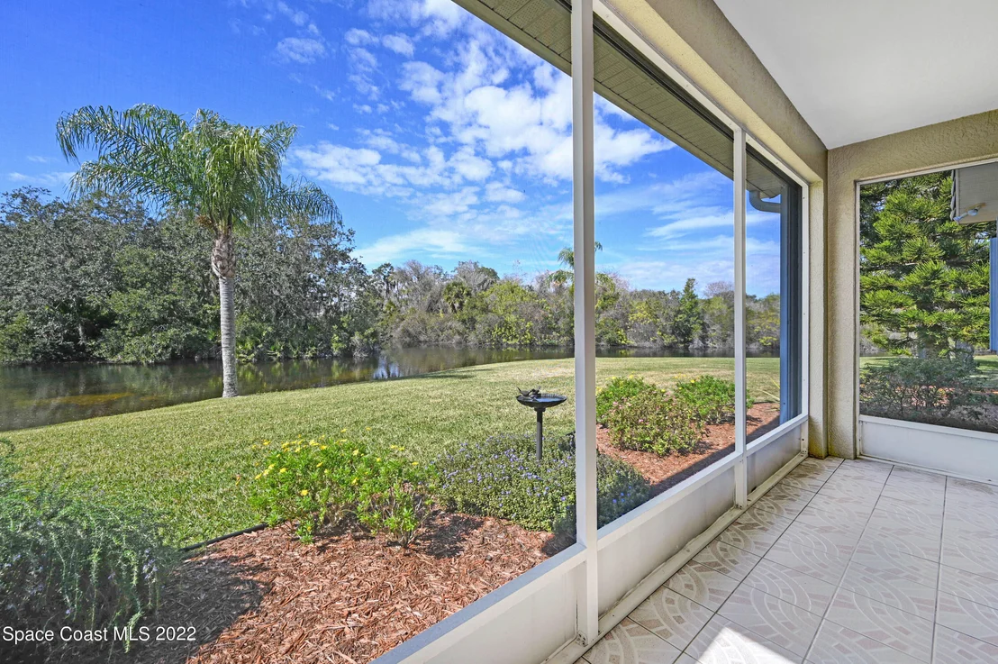 Photo of 961 Palm Brook Drive