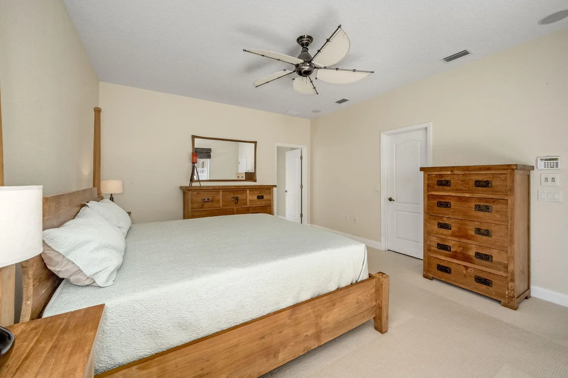Photo of 392 Waterside Circle