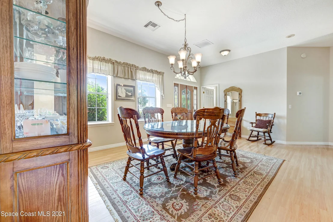 Photo of 2330 Stonebridge Drive