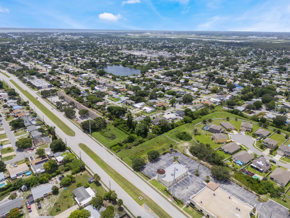 Photo of 2483 Colony Drive