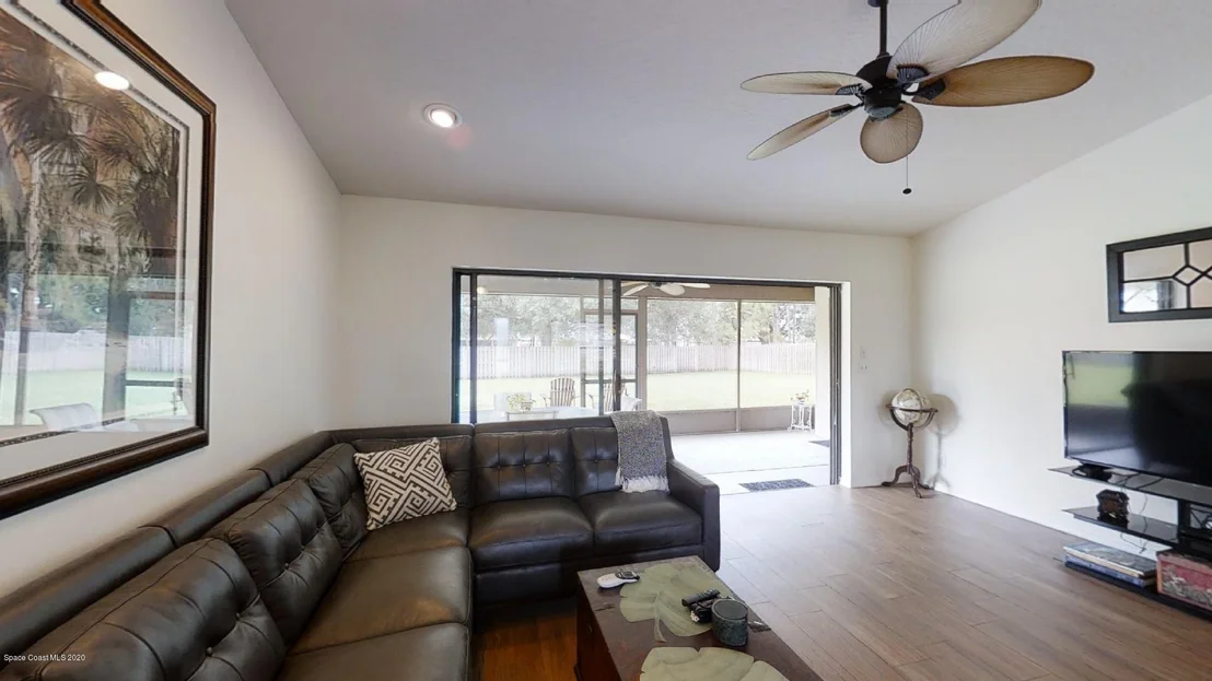 Photo of 1380 Silver Lake Drive