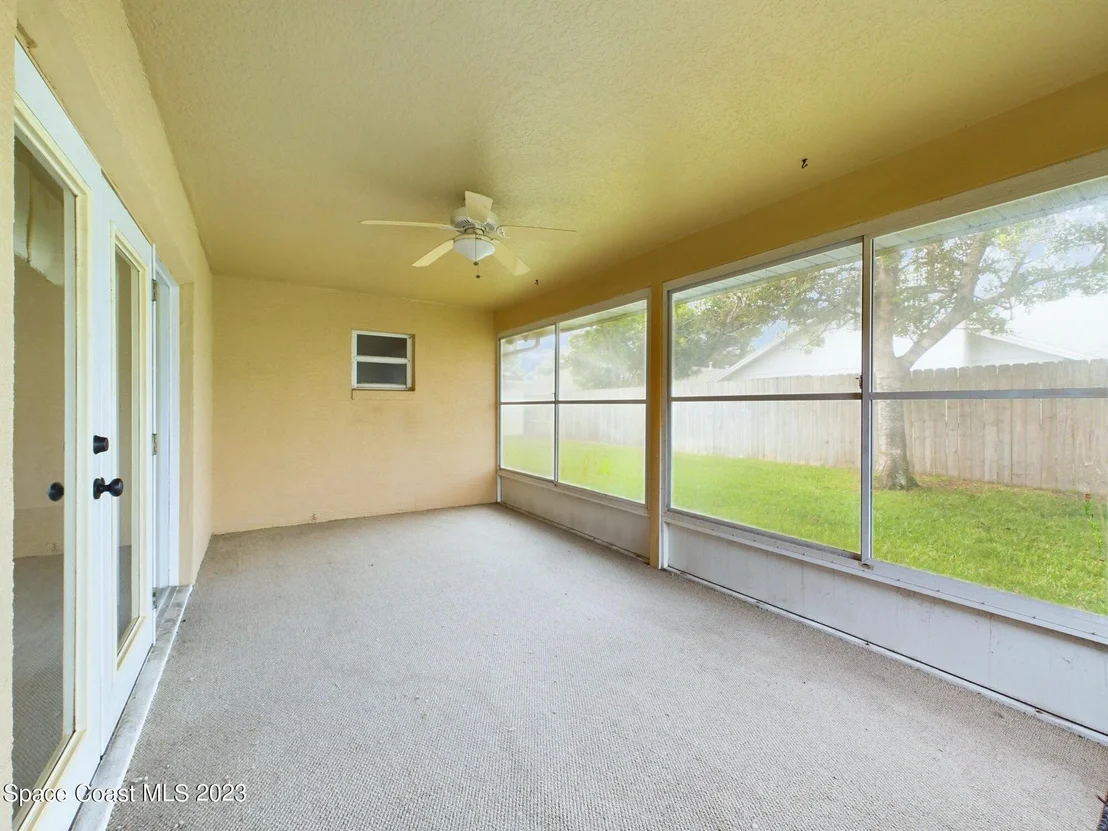 Photo of 1211 Meadow Lake Road
