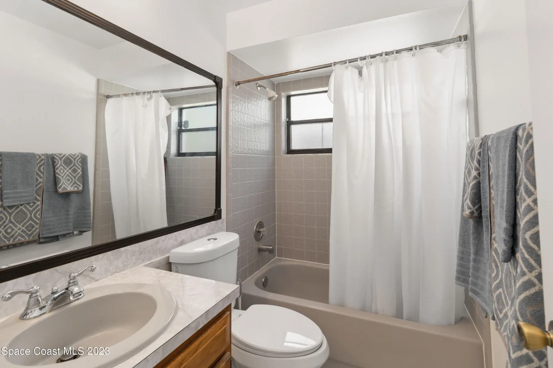 Photo of 1744 Clover Circle