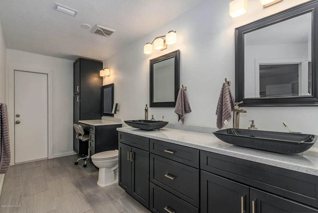 Photo of 2660 Lowell Circle