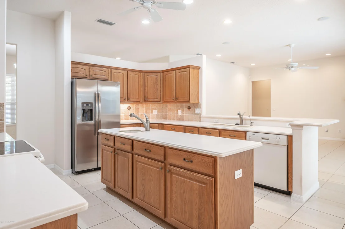 Photo of 3135 Weber Road