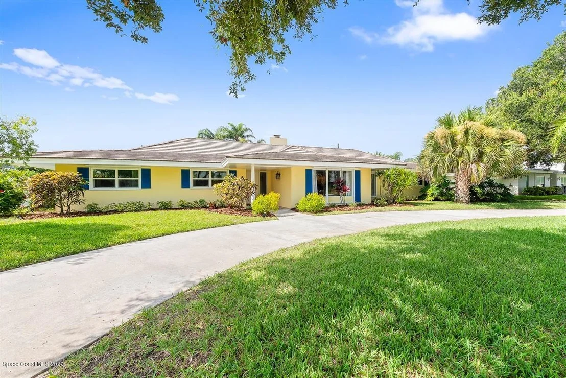 Photo of 705 Hibiscus Trail