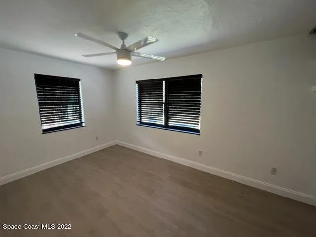 Photo of 865 Bianca Drive NE