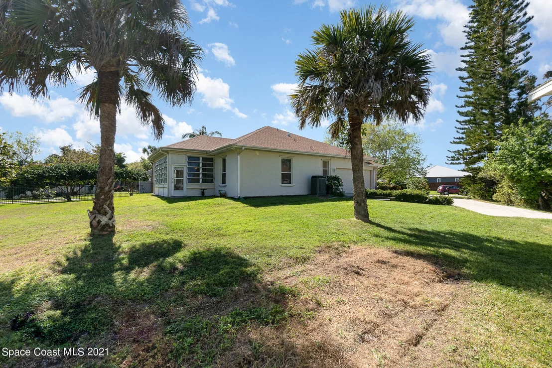 Photo of 2860 Pine Branch Drive