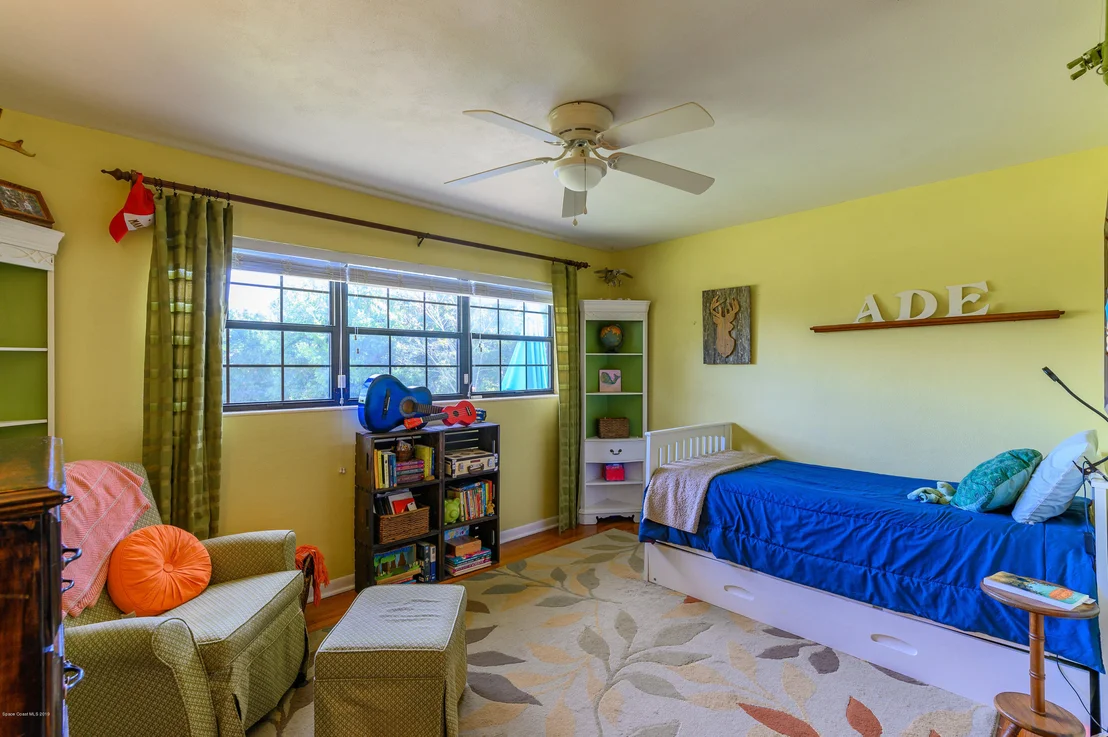 Photo of 1411 Ridge Road NE