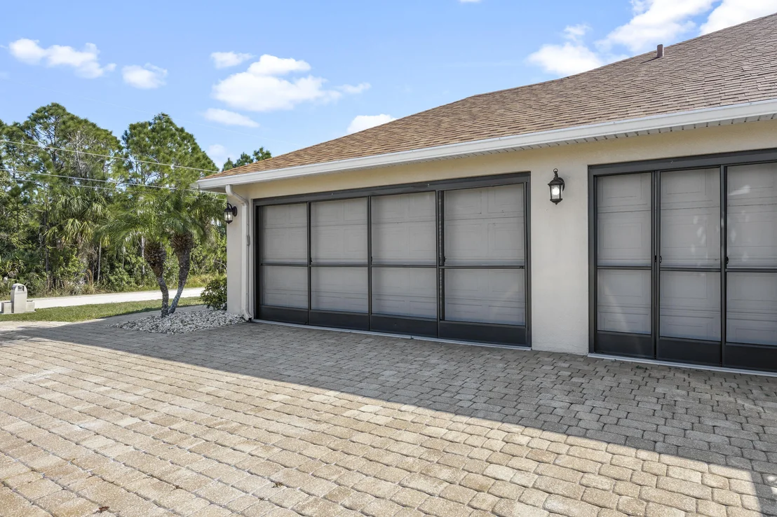 Photo of 5872 Goldrush Avenue