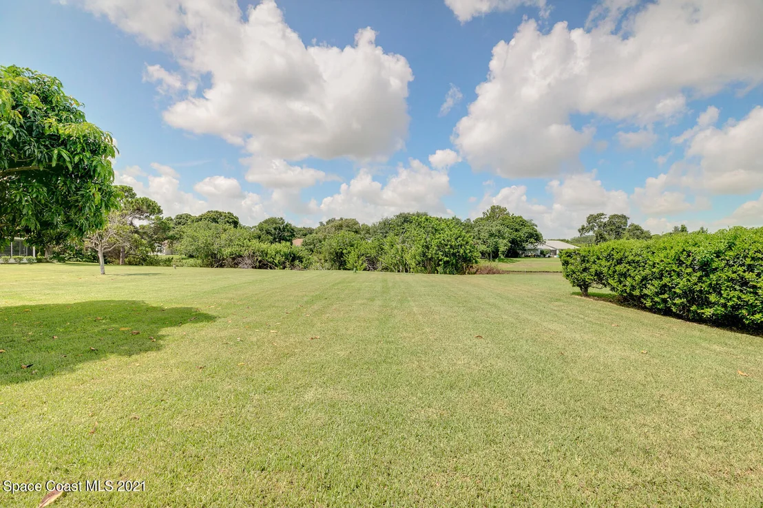 Photo of 849 Villa Drive