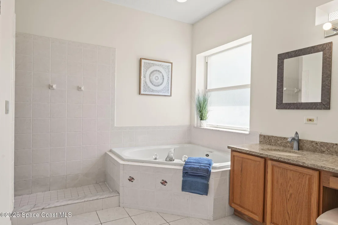 Photo of 1123 Spring Oak Drive
