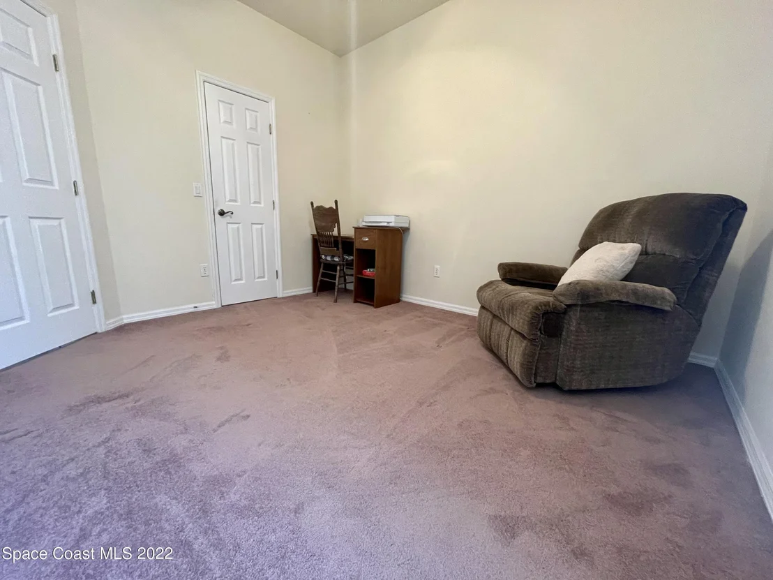 Photo of 1057 S Fork Circle