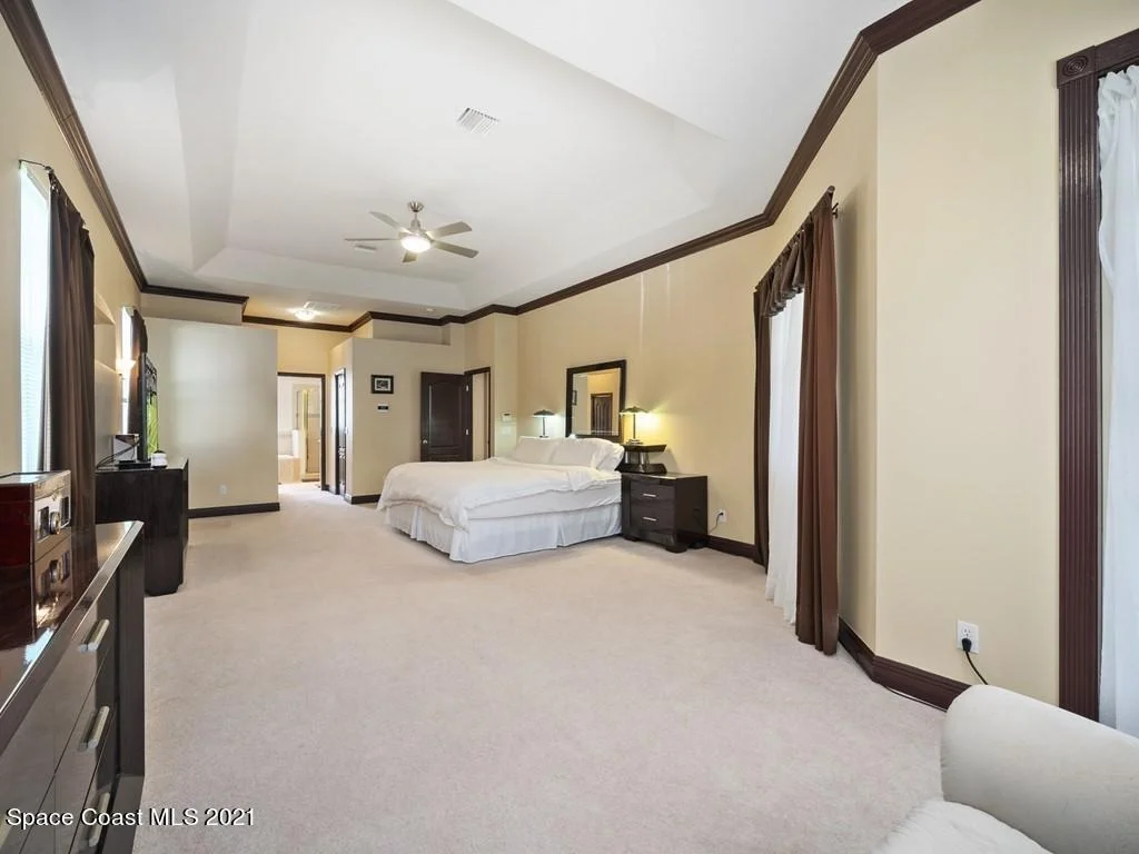 Photo of 1300 Palace Drive