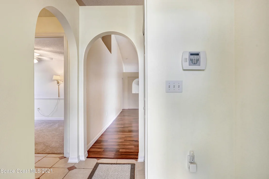 Photo of 295 Mcclain Drive