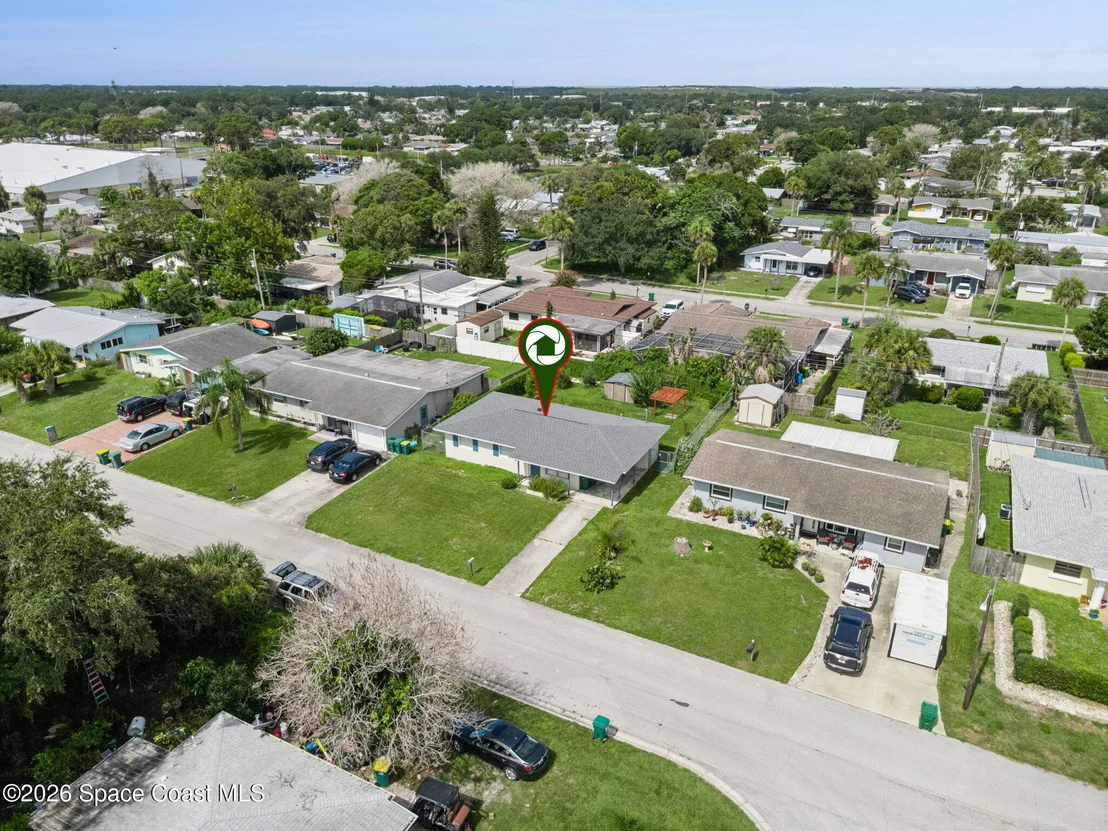 Photo of 758 Comanche Avenue