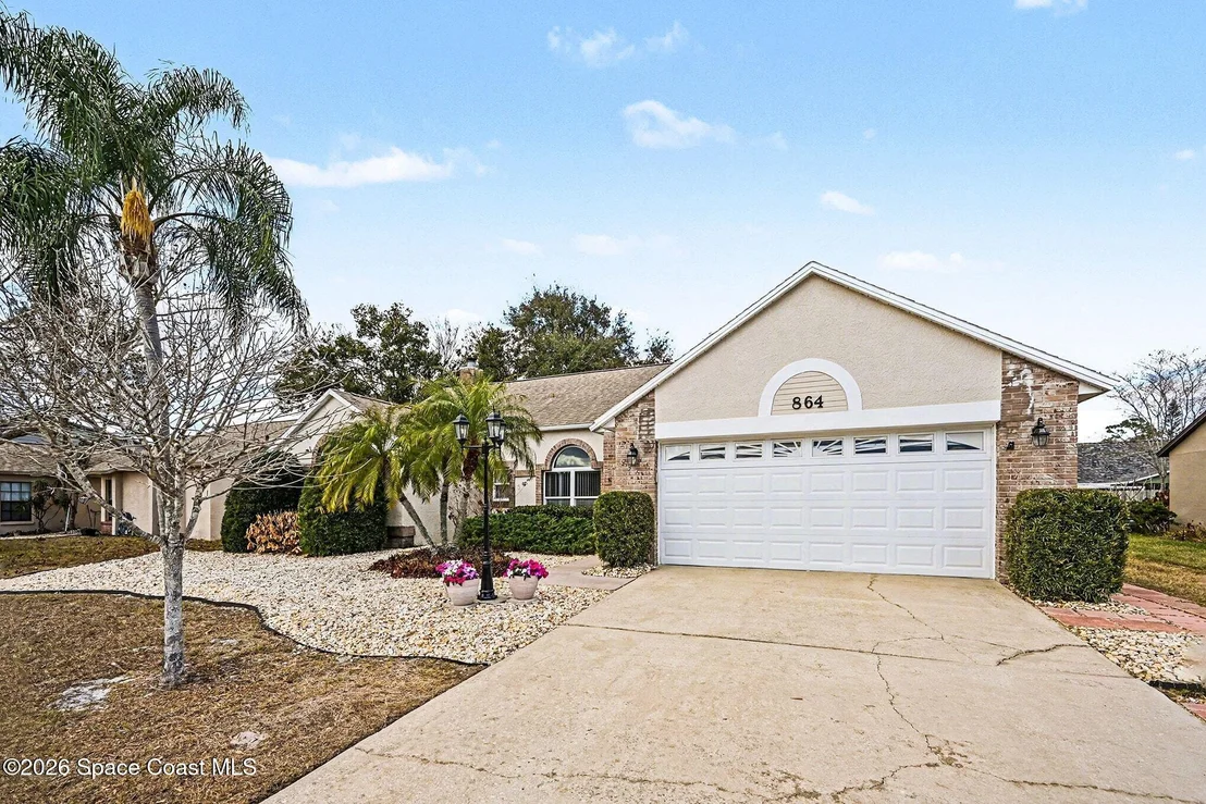 Photo of 864 Yorktowne Drive