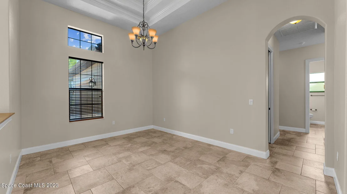 Photo of 2372 Westhorpe Drive