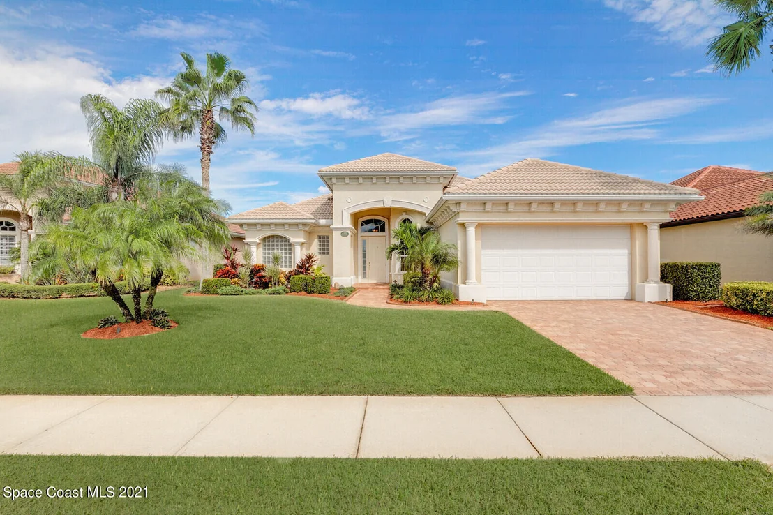 Photo of 6585 Arroyo Drive