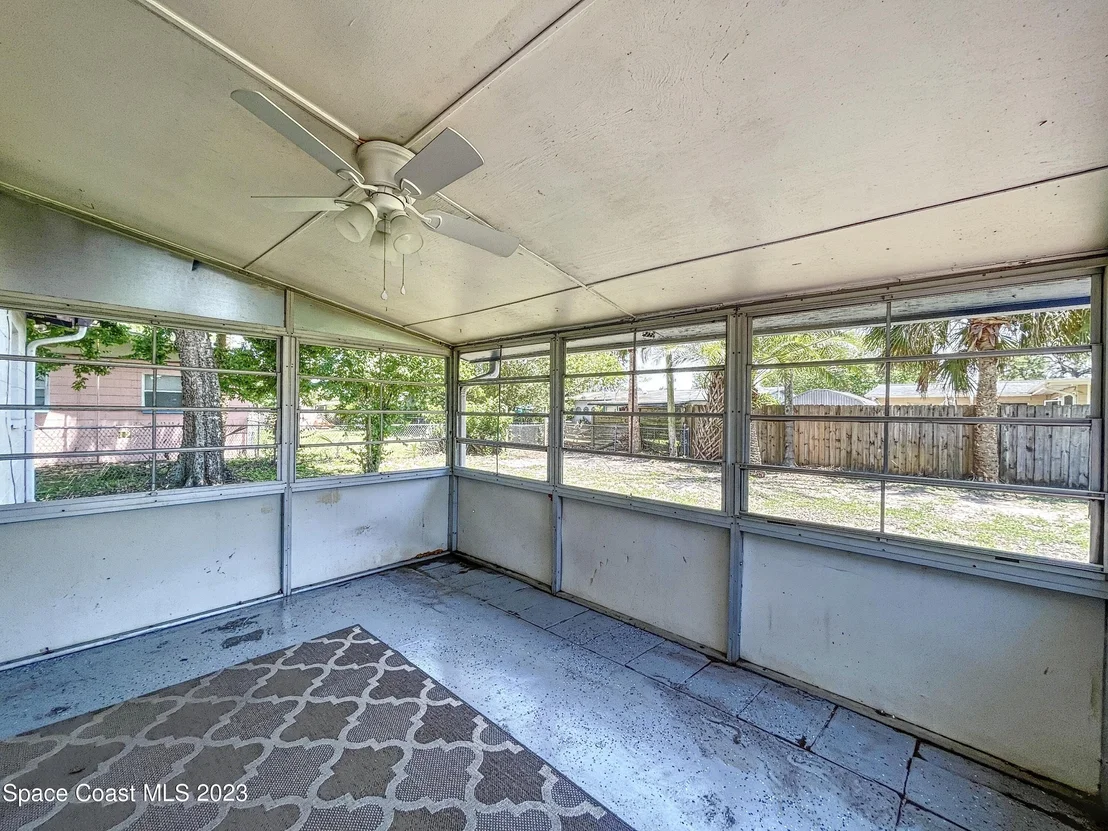 Photo of 993 Alsup Drive