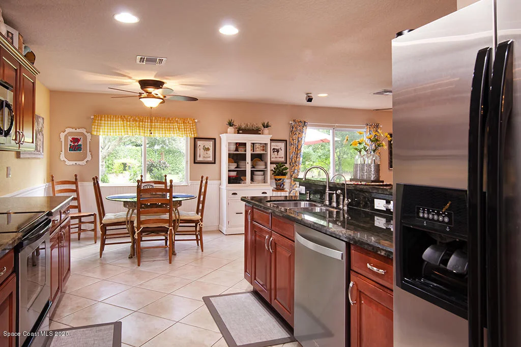 Photo of 4638 56th Lane