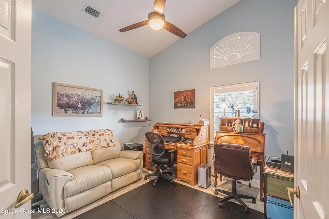 Photo of 338 Renaissance Avenue